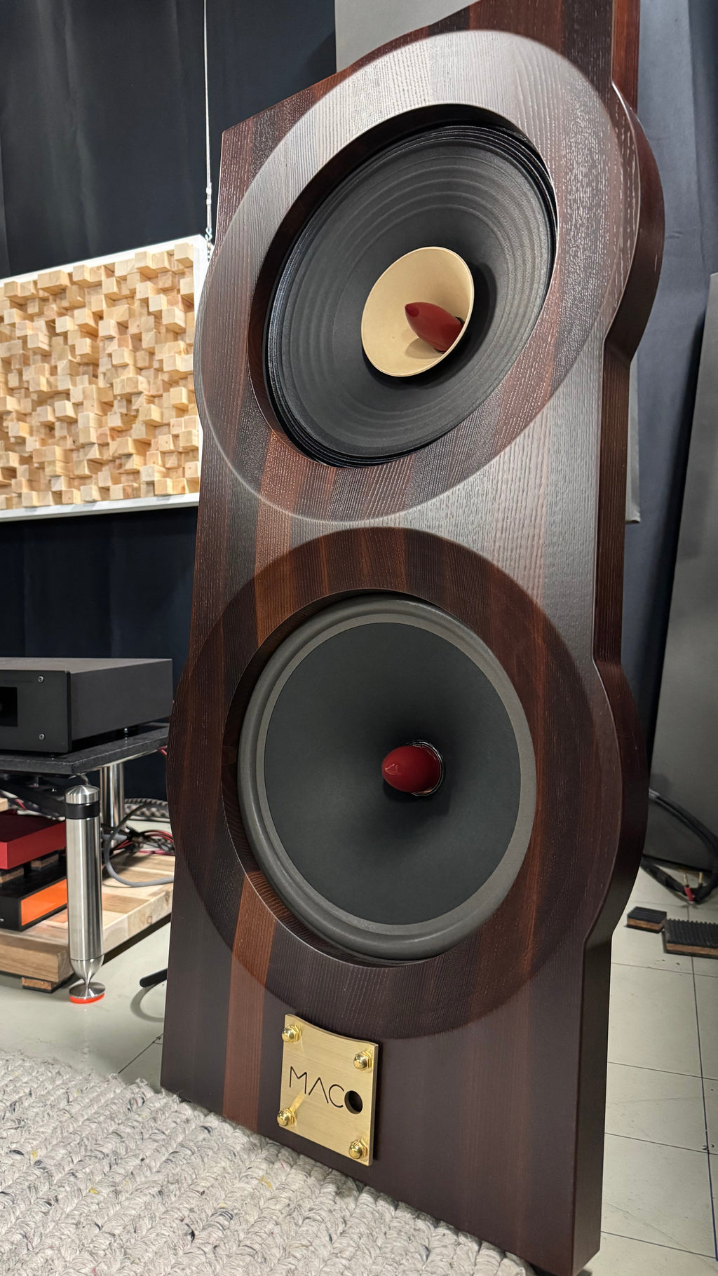 MACO MACARIAS at Madly Audio Canada