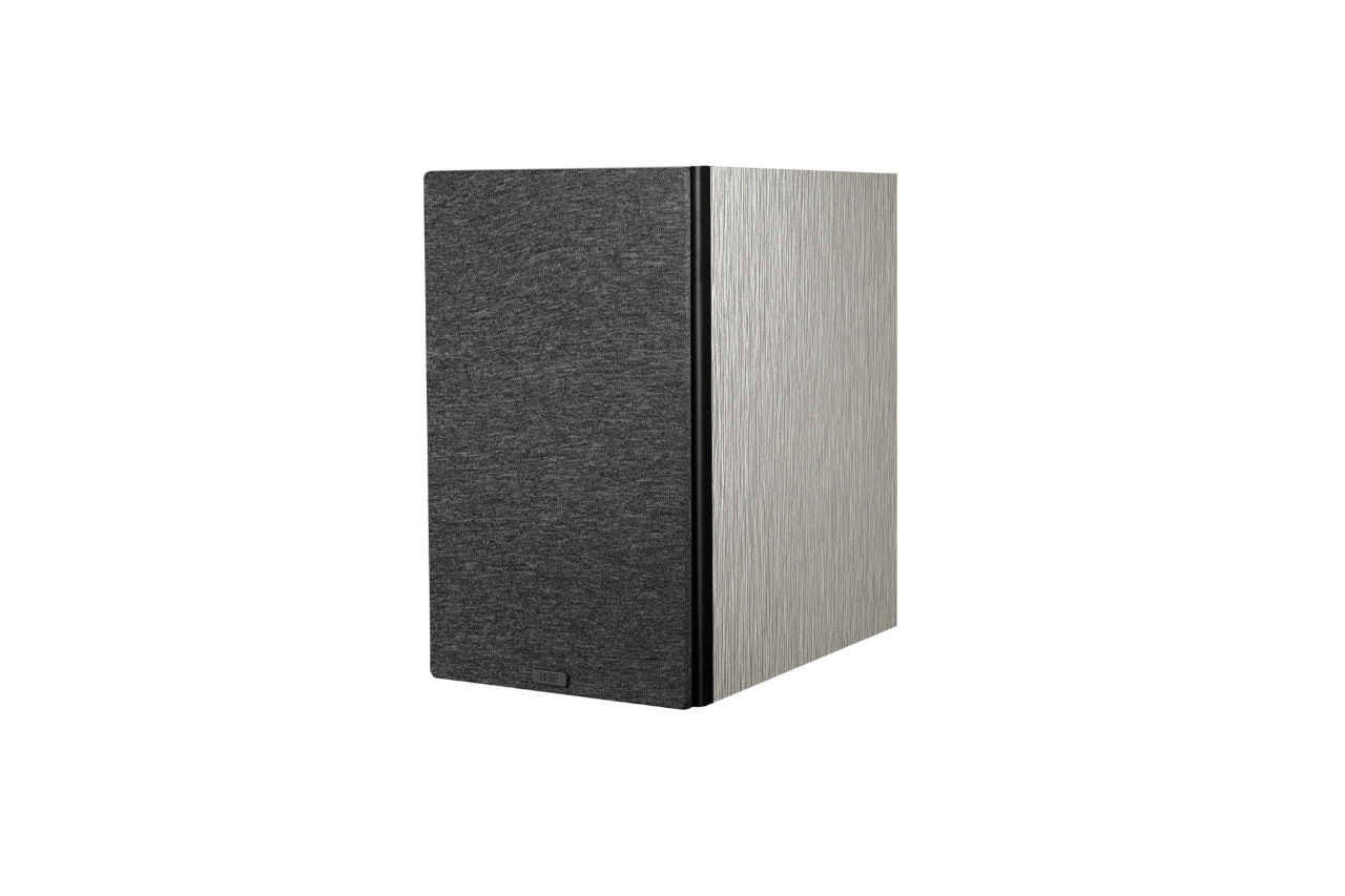 Starke Sound Beta7 Brio Series Bookshelf Speakers at Madly Audio Canada